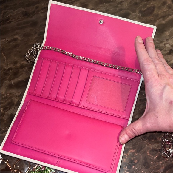 Coach Pink and Cream Continental Long Wallet and Checkbook w/ unbranded chain - Picture 5 of 11